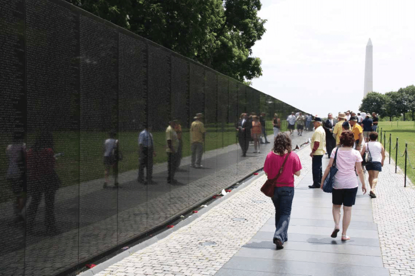 Vietnam Veterans Memorial Washington, D.C. designed by Maya Lin